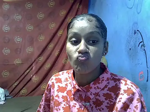 Snapshot of indianbeauty980 chatting on 07/16/26, 01:28 indianbeauty980 online show from 07/16/26, 01:28