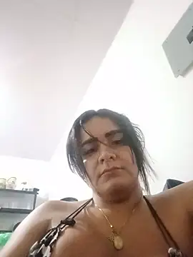 Snapshot of Lucianna23 chatting on 06/15/26, 02:03 Lucianna23 online show from 06/15/26, 02:03