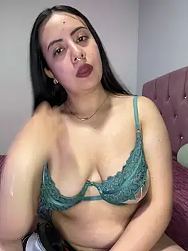 IvyVelvet  online show from 06/28/26, 01:22