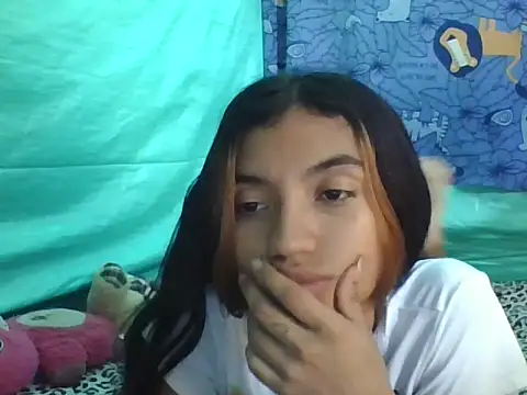 canelita0510 online show from 06/20/26, 08:33