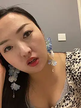 Snapshot of Tina_66 chatting on 06/17/26, 01:34 Tina 66 online show from 06/17/26, 01:34