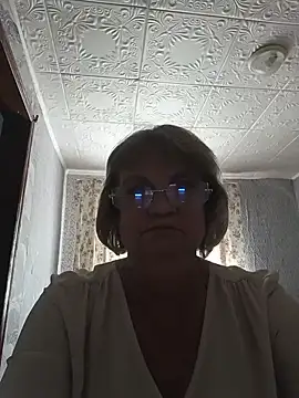 Snapshot of MilashkaCutie50 chatting on 06/16/26, 04:26 MilashkaCutie50 online show from 06/16/26, 04:26