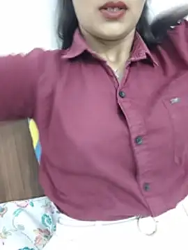 Snapshot of Ritika_jha01 chatting on 07/07/26, 05:32 Ritika jha01 online show from 07/07/26, 05:32