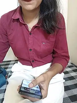 Snapshot of Ritika_jha01 chatting on 07/16/26, 06:41 Ritika jha01 online show from 07/16/26, 06:41
