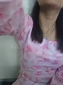 Snapshot of Ritika_jha01 chatting on 07/18/26, 06:39 Ritika jha01 online show from 07/18/26, 06:39