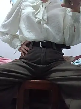 Bong Hoa online show from 06/17/26, 02:47