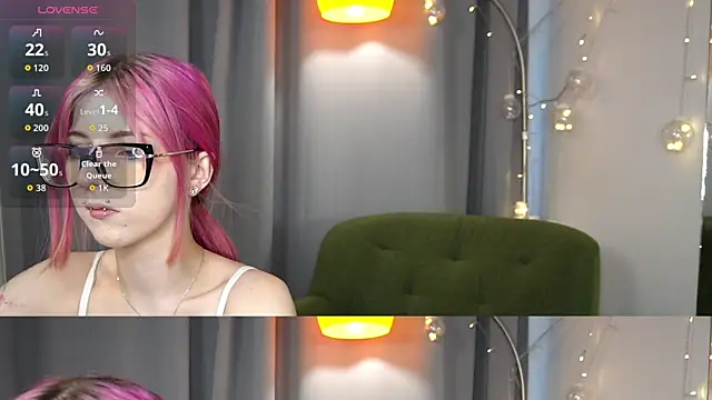 Snapshot of Lola_Blaze_ chatting on 06/16/26, 07:44 Lola Blaze online show from 06/16/26, 07:44