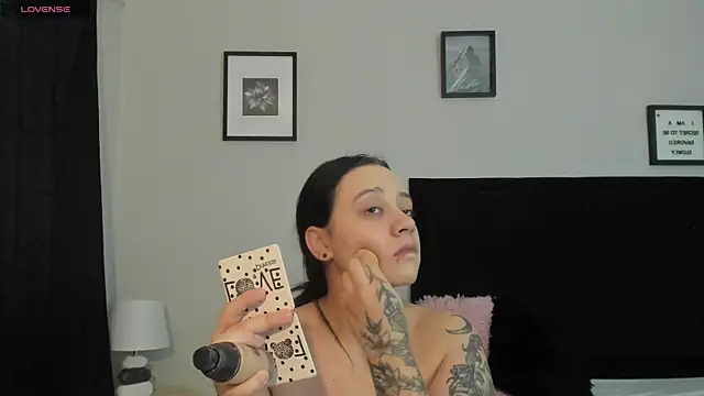 Sara B online show from 07/18/26, 06:01