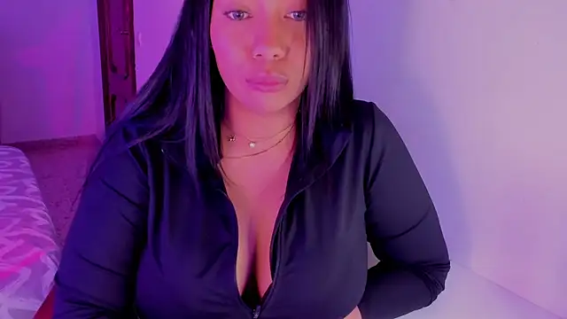 NicolePasqualott online show from 02/05/26, 06:45