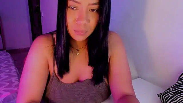 Snapshot of NicolePasqualott chatting on 05/14/26, 06:37 NicolePasqualott online show from 05/14/26, 06:37