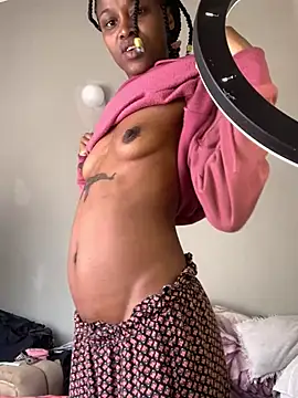 SEXY TOKYOx online show from 06/28/26, 08:42
