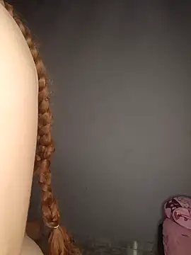 Snapshot of hanna_horny77 chatting on 06/24/26, 06:51 hanna horny77 online show from 06/24/26, 06:51