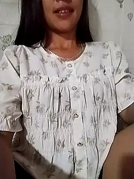 Snapshot of Helen-nn chatting on 07/28/26, 11:50 Helen-nn online show from 07/28/26, 11:50