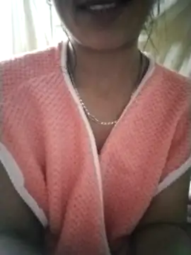 Snapshot of Helen-nn chatting on 07/30/26, 11:53 Helen-nn online show from 07/30/26, 11:53