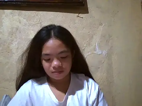 Snapshot of pretty_gia chatting on 07/28/26, 02:24 pretty gia online show from 07/28/26, 02:24