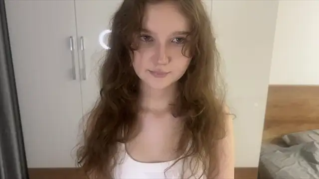 Snapshot of Ela_Wish chatting on 06/26/26, 07:18 Ela Wish online show from 06/26/26, 07:18