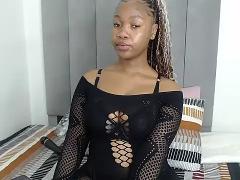 Sexykarla 020 online show from 08/01/26, 03:39