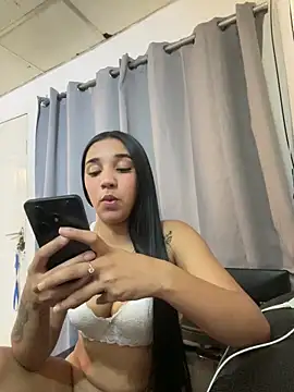 Snapshot of Cristina_Sofia_pm chatting on 07/01/26, 04:47 Cristina Sofia pm online show from 07/01/26, 04:47