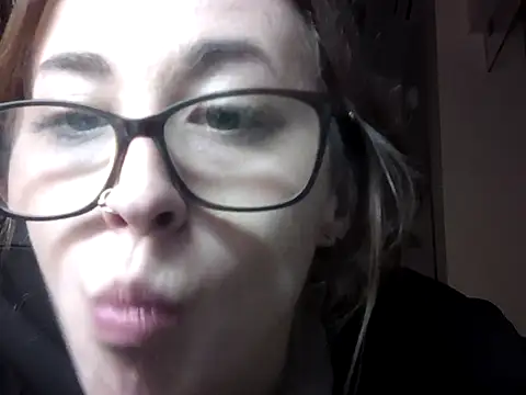 Snapshot of NeedyNina chatting on 06/25/26, 05:12 NeedyNina online show from 06/25/26, 05:12