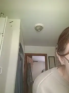 Snapshot of NeedyNina chatting on 07/06/26, 03:03 NeedyNina online show from 07/06/26, 03:03