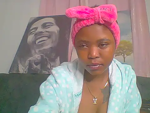 Sexyie nzula online show from 06/23/26, 08:51