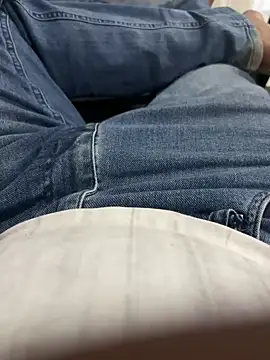 tharinduxo online show from 06/27/26, 12:44