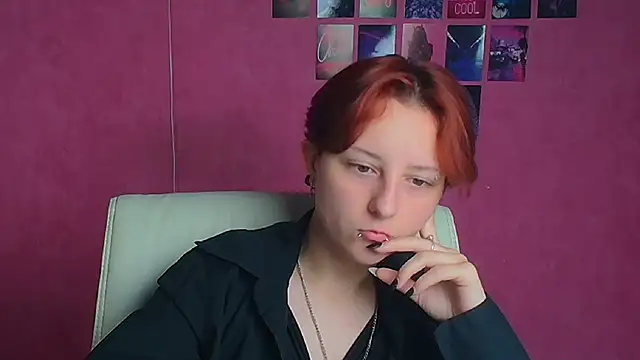 Snapshot of Dilara_Kiss_ chatting on 06/24/26, 05:06 Dilara Kiss online show from 06/24/26, 05:06