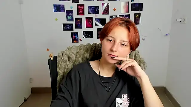 Snapshot of Dilara_Kiss_ chatting on 07/07/26, 11:25 Dilara Kiss online show from 07/07/26, 11:25