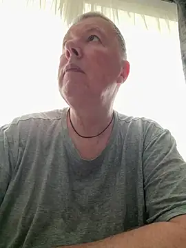 Snapshot of cumboy chatting on 05/05/26, 06:32 cumboy online show from 05/05/26, 06:32