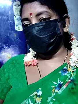 Snapshot of shanthi_telugu99 chatting on 06/30/26, 08:37 shanthi telugu99 online show from 06/30/26, 08:37
