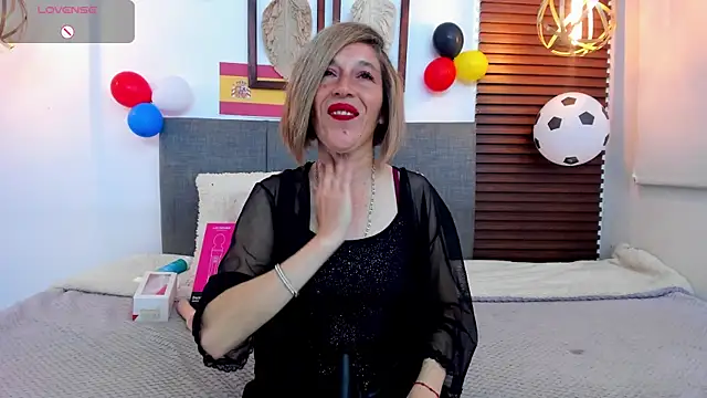 Snapshot of Margott_mature chatting on 07/18/26, 12:31 Margott mature online show from 07/18/26, 12:31