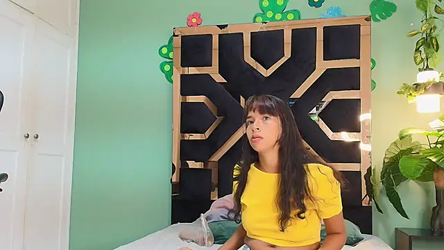 HANNA SEBAS online show from 07/04/26, 01:06