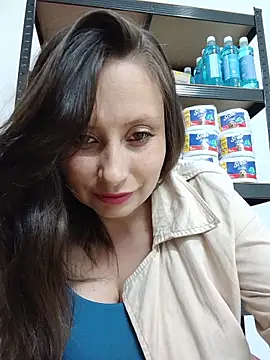 Snapshot of LIA--23 chatting on 06/18/26, 02:54 LIA--23 online show from 06/18/26, 02:54