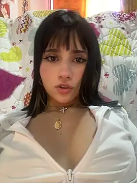 Snapshot of ZoeHall_ chatting on 07/20/26, 10:12 ZoeHall online show from 07/20/26, 10:12