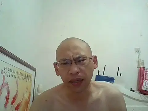 Snapshot of benly888 chatting on 07/04/26, 10:49 benly888 online show from 07/04/26, 10:49