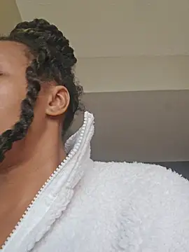 Snapshot of NAOMIdaFreakXXXXX chatting on 01/06/26, 03:38 NAOMIdaFreakXXXXX online show from 01/06/26, 03:38