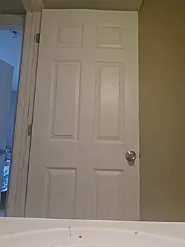 Snapshot of NAOMIdaFreakXXXXX chatting on 02/17/26, 02:57 NAOMIdaFreakXXXXX online show from 02/17/26, 02:57