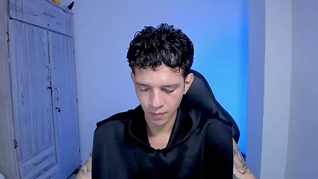 tylerrnova online show from 06/20/26, 03:20
