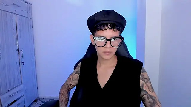 tylerrnova online show from 07/04/26, 03:56