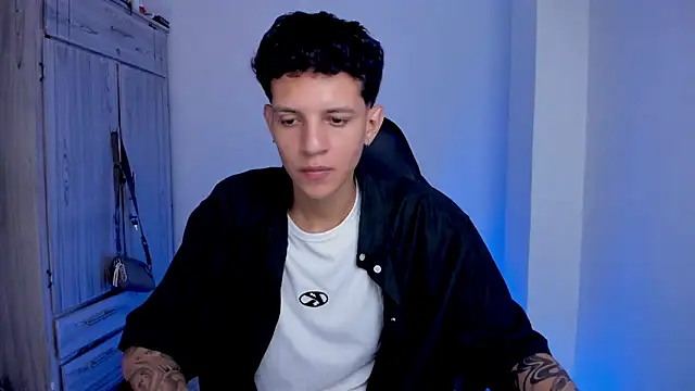 tylerrnova online show from 08/02/26, 03:05