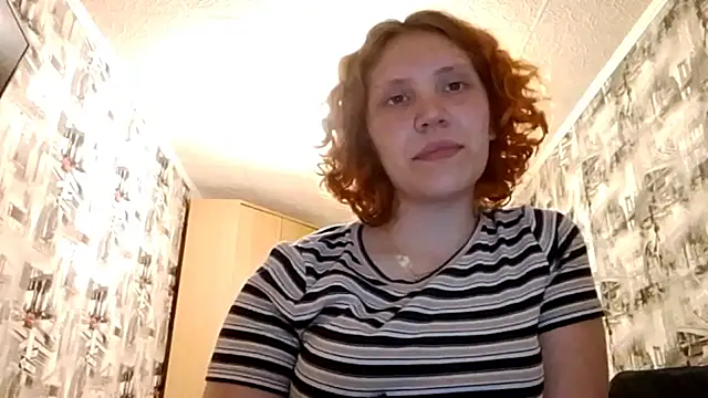 Snapshot of OkayedHardtack chatting on 06/17/26, 09:16 OkayedHardtack online show from 06/17/26, 09:16
