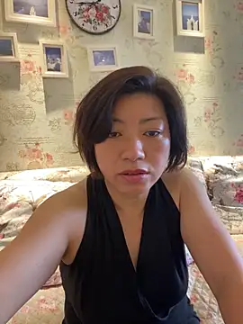 Snapshot of xuehua202 chatting on 06/20/26, 05:43 xuehua202 online show from 06/20/26, 05:43