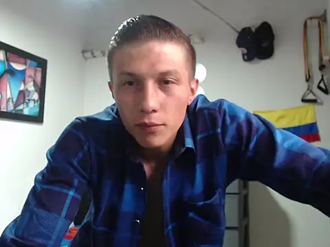 Snapshot of Stiiveen777 chatting on 07/11/26, 05:37 Stiiveen777 online show from 07/11/26, 05:37
