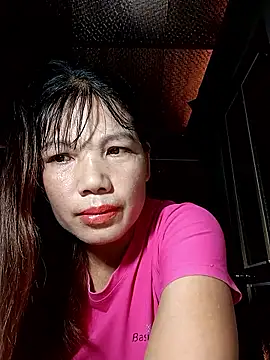 Snapshot of Gee_hot chatting on 06/20/26, 05:32 Gee hot online show from 06/20/26, 05:32