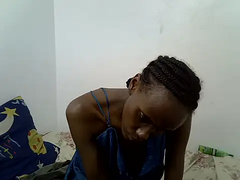 Beutypetite1 online show from 07/12/26, 08:11