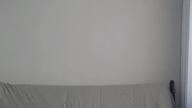 Snapshot of BloomMoon chatting on 07/29/26, 12:58 BloomMoon online show from 07/29/26, 12:58