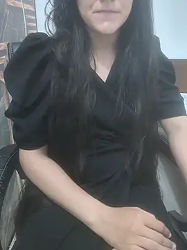 Snapshot of sushmita0 chatting on 07/24/26, 04:10 sushmita0 online show from 07/24/26, 04:10
