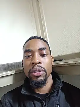 Snapshot of mlakabiggy chatting on 07/02/26, 01:50 mlakabiggy online show from 07/02/26, 01:50