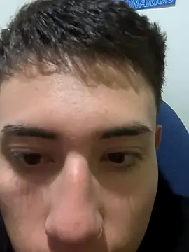 Snapshot of Thiagoo_Vega chatting on 07/17/26, 03:02 Thiagoo Vega online show from 07/17/26, 03:02