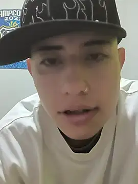 Snapshot of Thiagoo_Vega chatting on 07/29/26, 11:14 Thiagoo Vega online show from 07/29/26, 11:14
